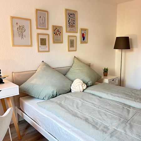 Modernes Designer-Apartment Fuer 7 Gaeste - 80Qm In Zentraler Lage, Self-Check-In Karlsruhe Bagian luar foto