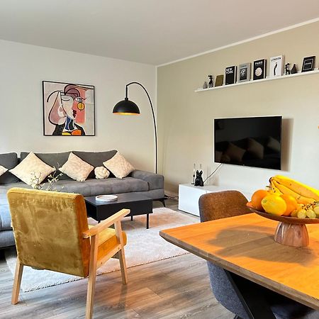 Modernes Designer-Apartment Fuer 7 Gaeste - 80Qm In Zentraler Lage, Self-Check-In Karlsruhe Bagian luar foto