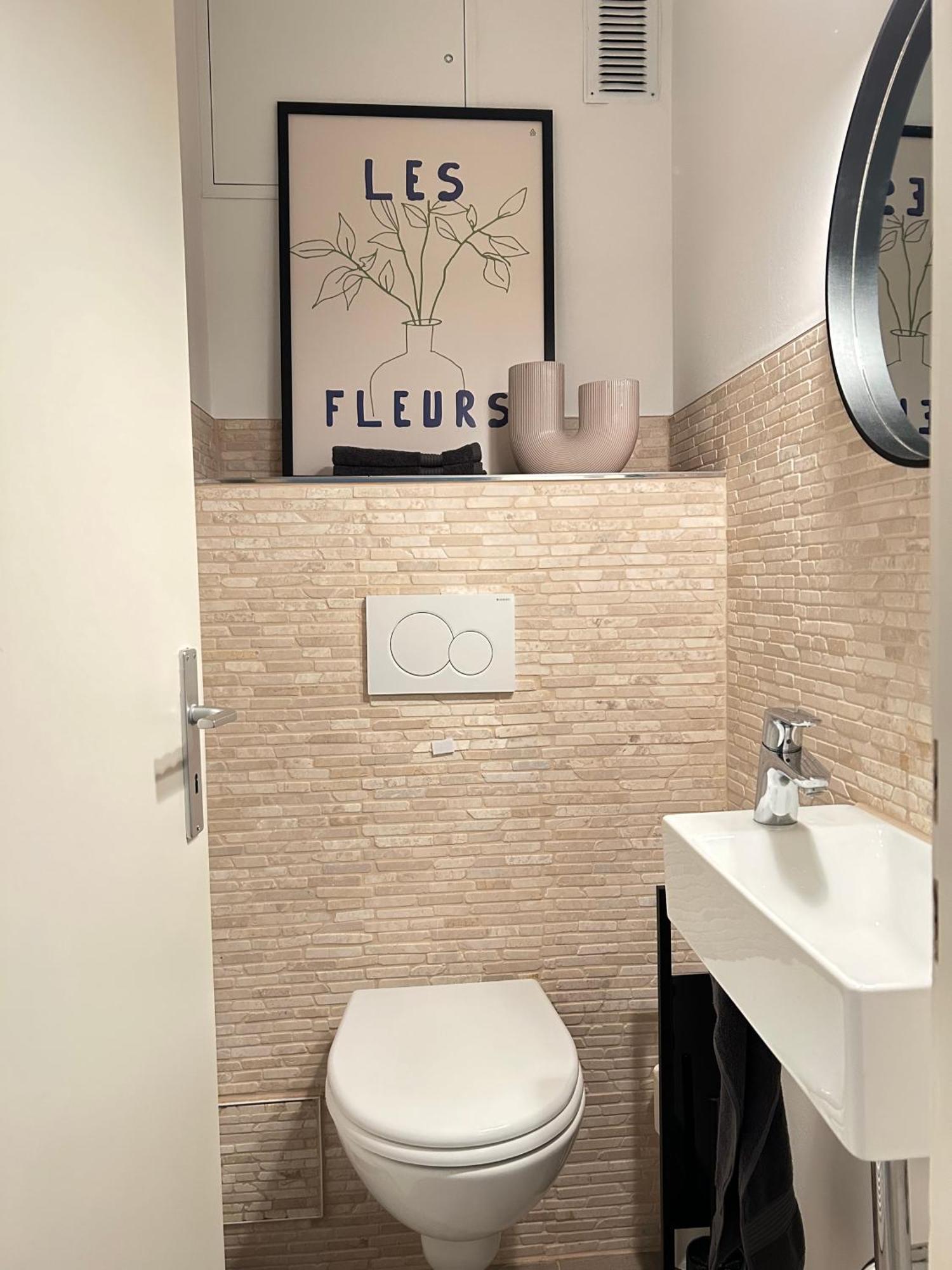 Modernes Designer-Apartment Fuer 7 Gaeste - 80Qm In Zentraler Lage, Self-Check-In Karlsruhe Bagian luar foto