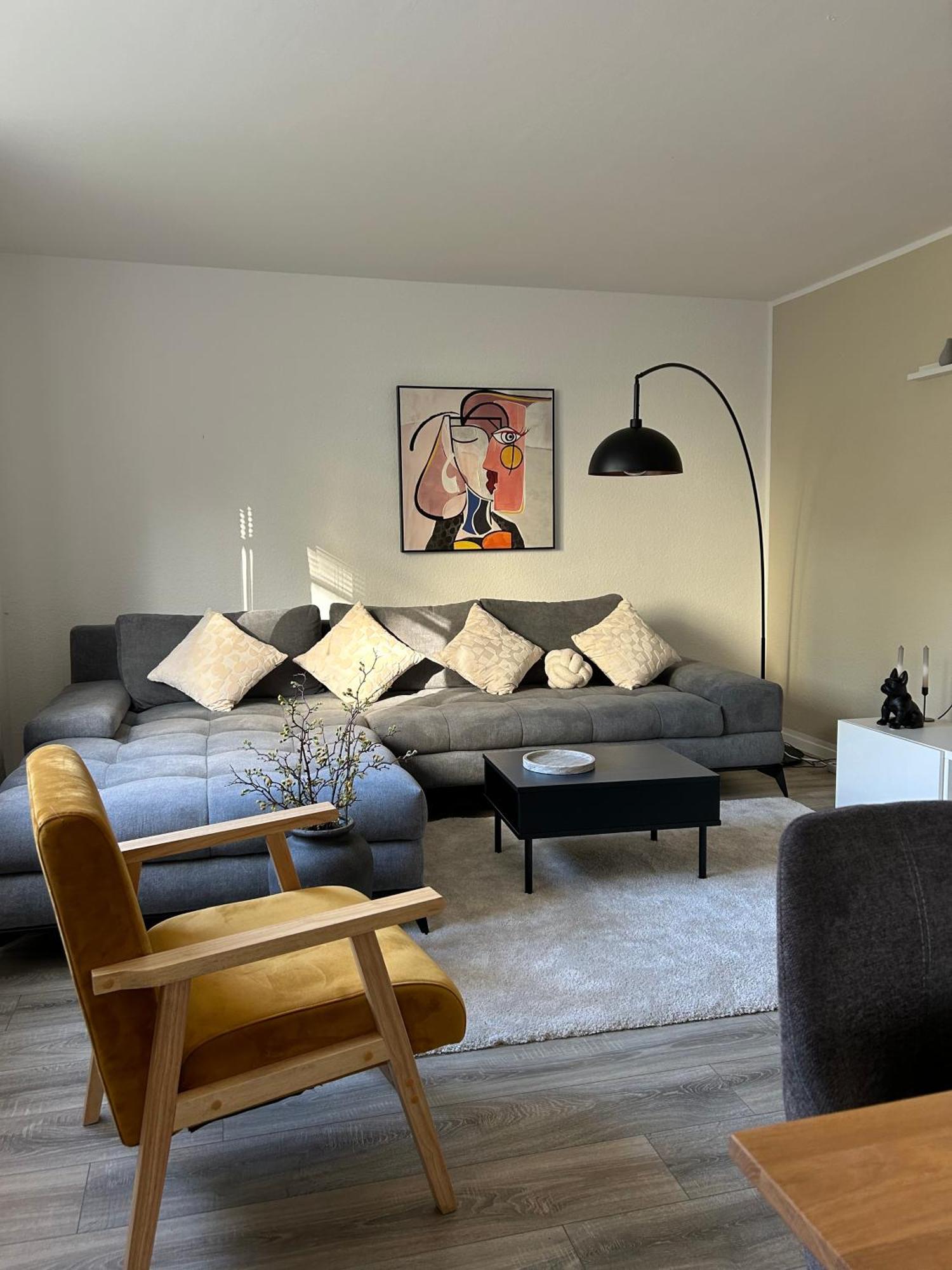 Modernes Designer-Apartment Fuer 7 Gaeste - 80Qm In Zentraler Lage, Self-Check-In Karlsruhe Bagian luar foto